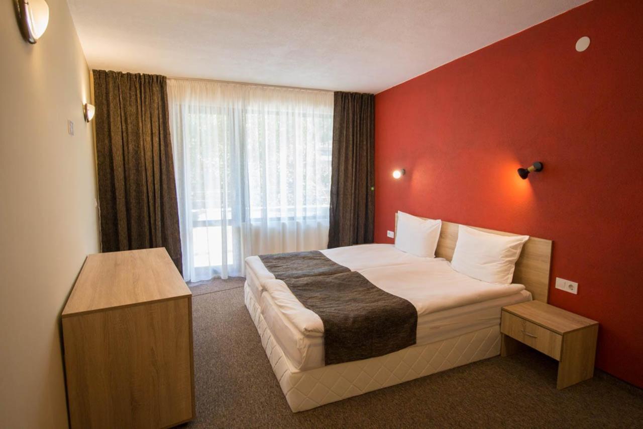 Evridika Hotel Devin Ngoại thất bức ảnh